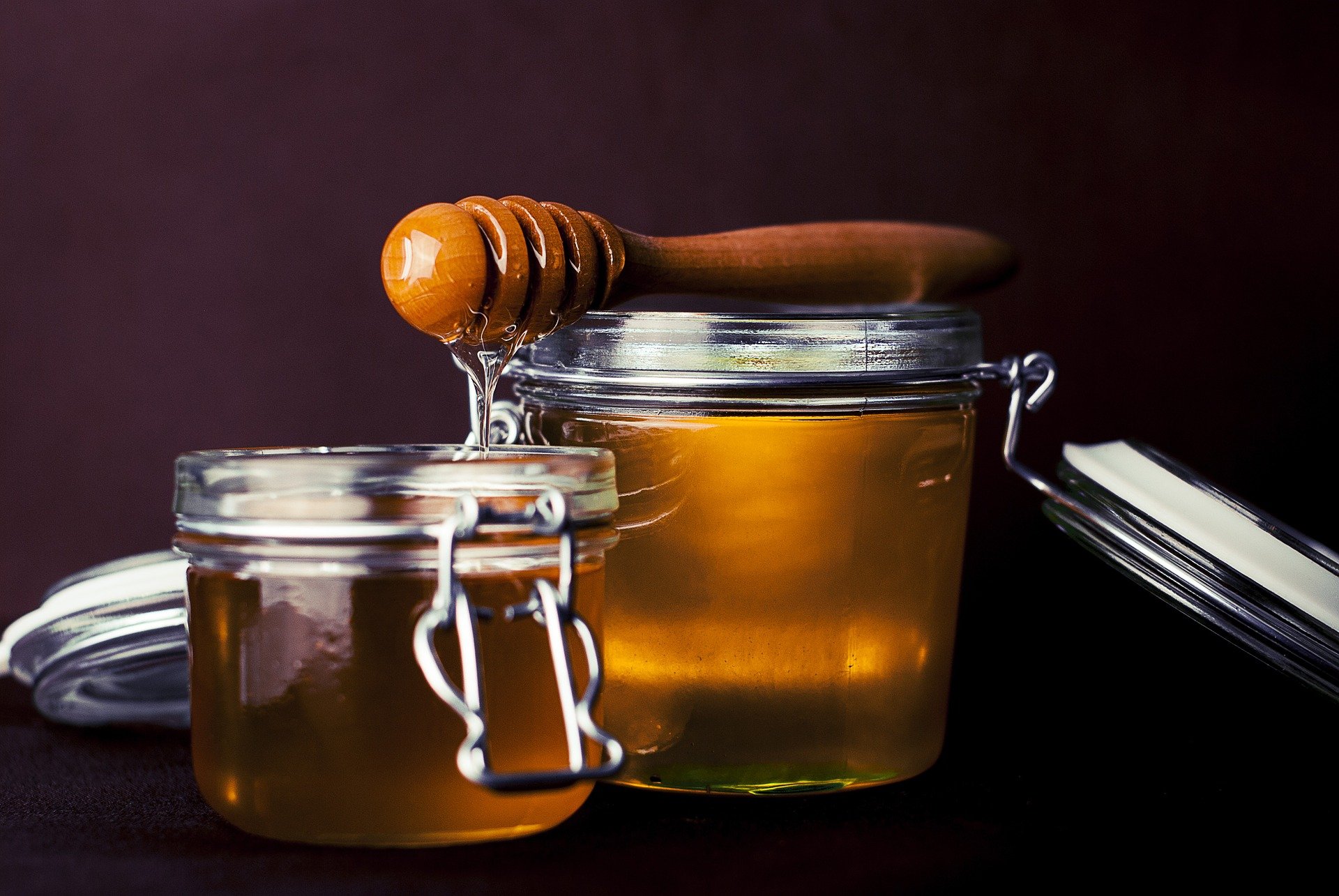 על הדבש ועל העוקץ | דבש טהור תוצרת דגניה א